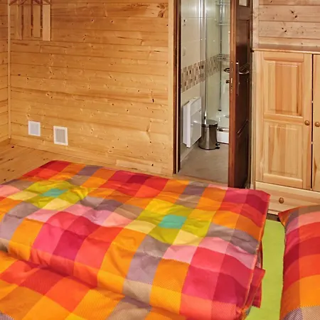 Alpesi faház Ilanovka Deménvölgy